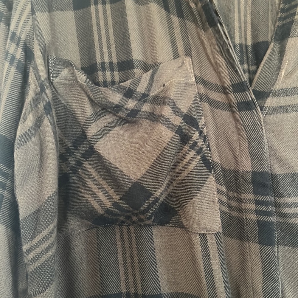 CLOTH AND STONE TOP - Picture 2 of 2